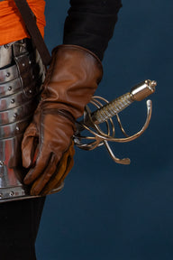 Leather medieval gloves, brown