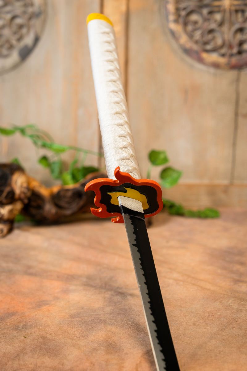 Demon Slayer Katana “Kyojuro”, halvsleben