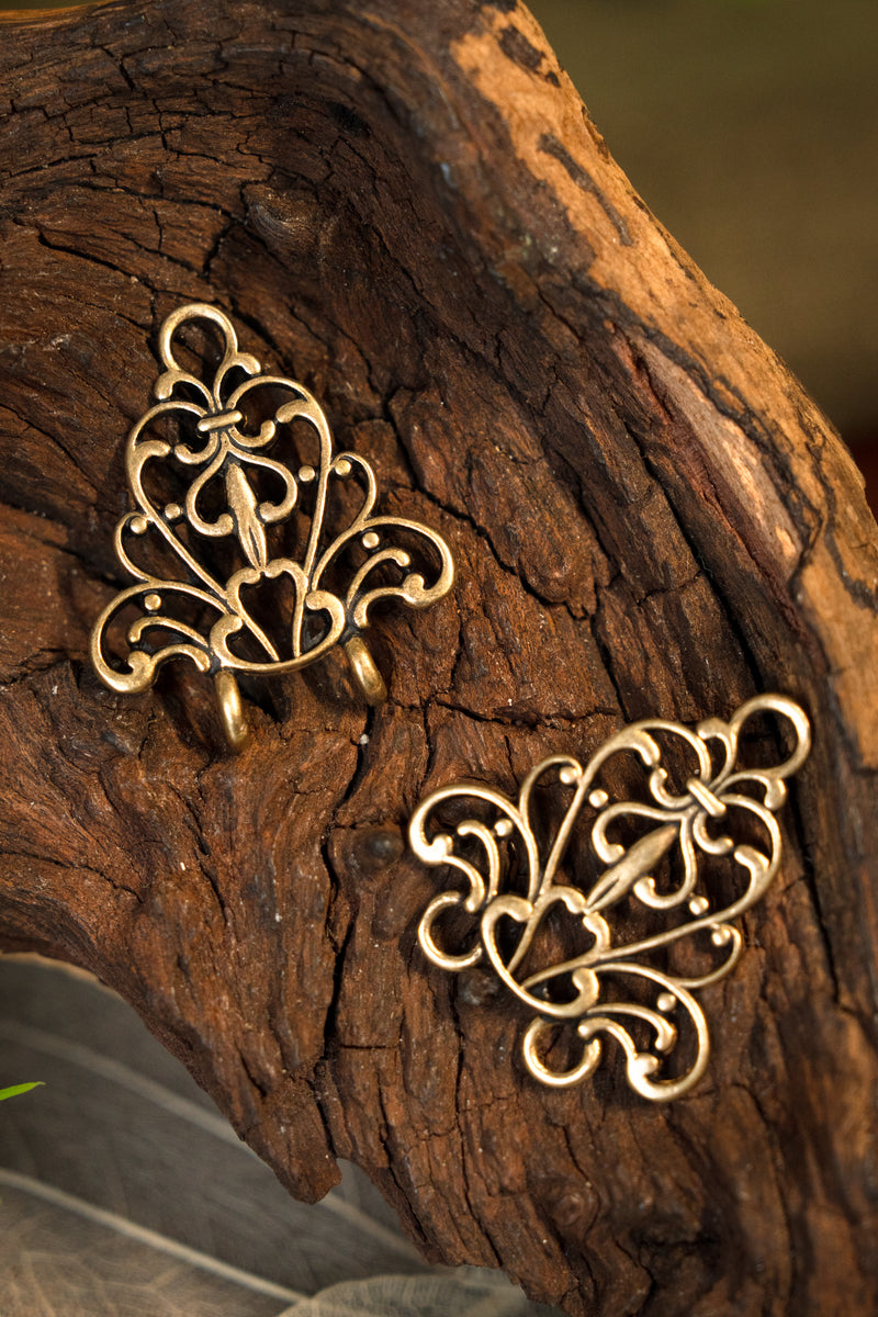 Renesansowe zapięcie do płaszcza, brąz