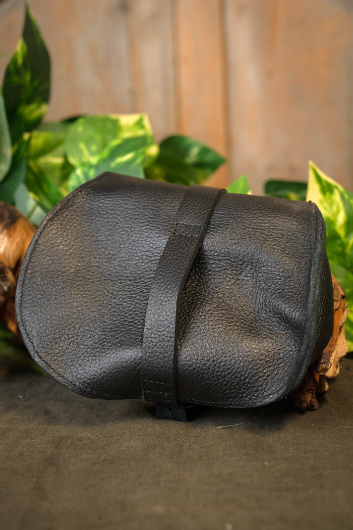 Small bag (1500-1600)