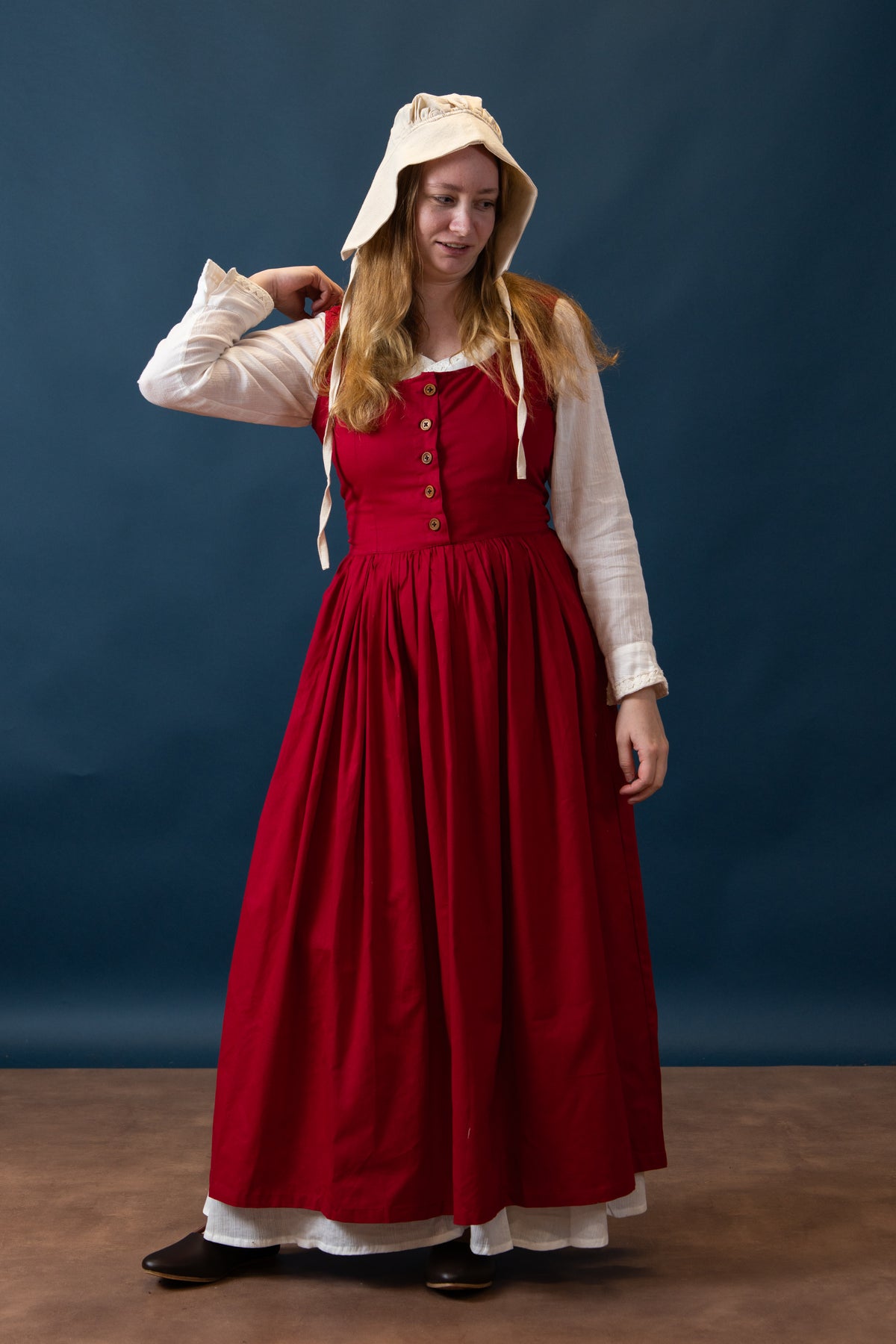 Keskiaikainen kirtle Lene, punainen