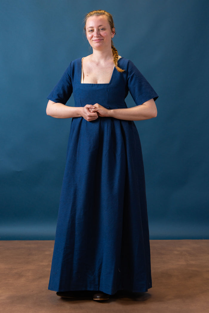 Middeleeuwse jurk Frideswinde, 14e eeuw, blauw