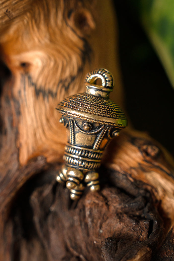 Germanic berlock pendant, bronze