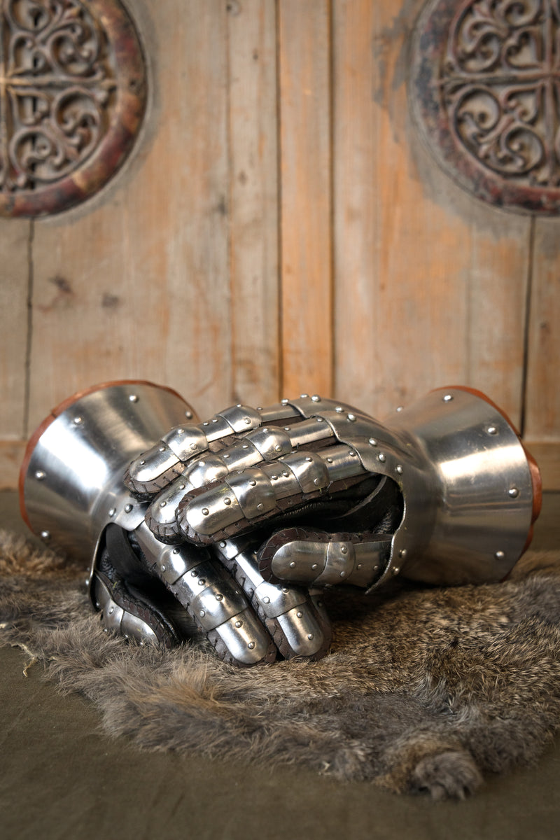 Sanduhrhandschuhe, 15. Jahrhundert, 1,2 mm