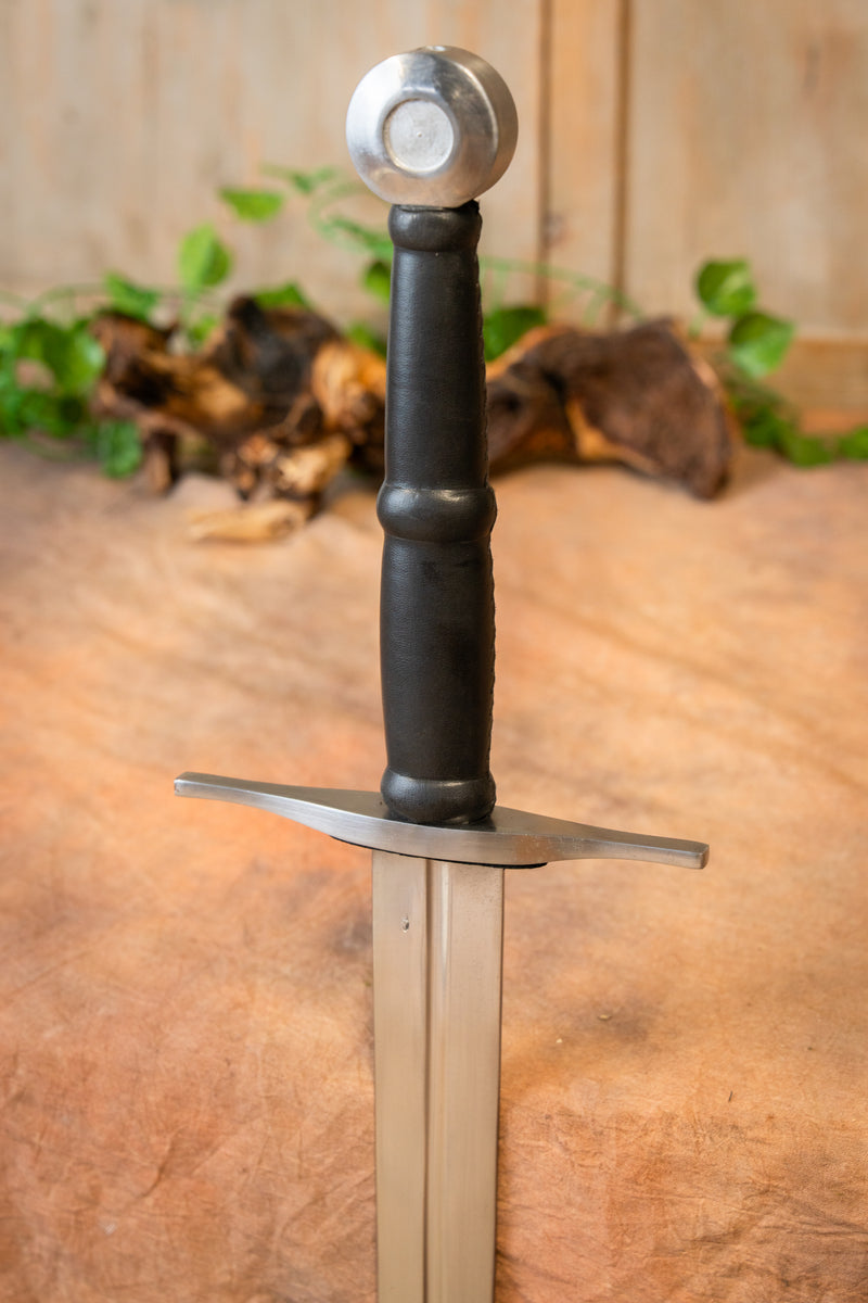 Longsword Oakeshott type XIIa, blunt (battle-ready)