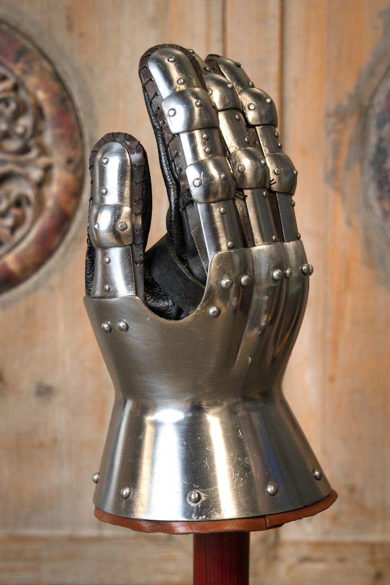 Sanduhrhandschuhe, 15. Jahrhundert, 1,2 mm