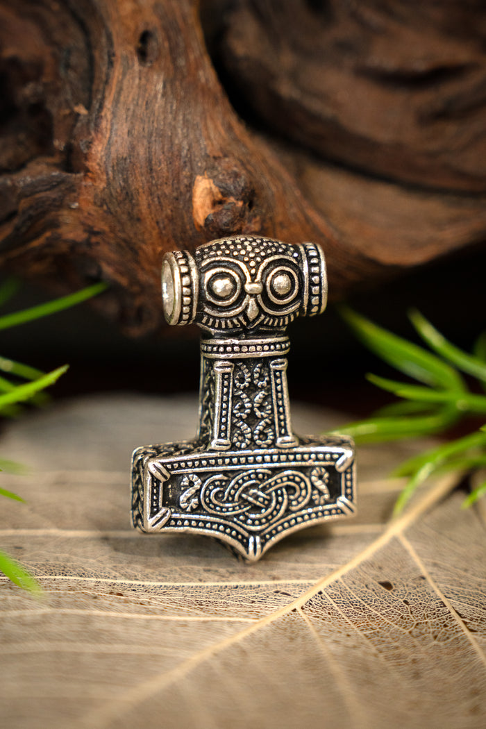 Viking Ödeshög Mjölnir, silvered bronze
