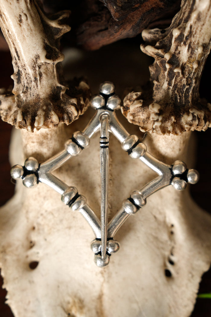 Broche médiévale de Bamberg, en bronze argenté