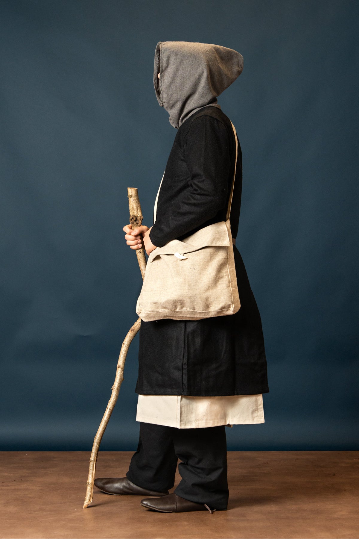 Srednjeveški chaperon, siva