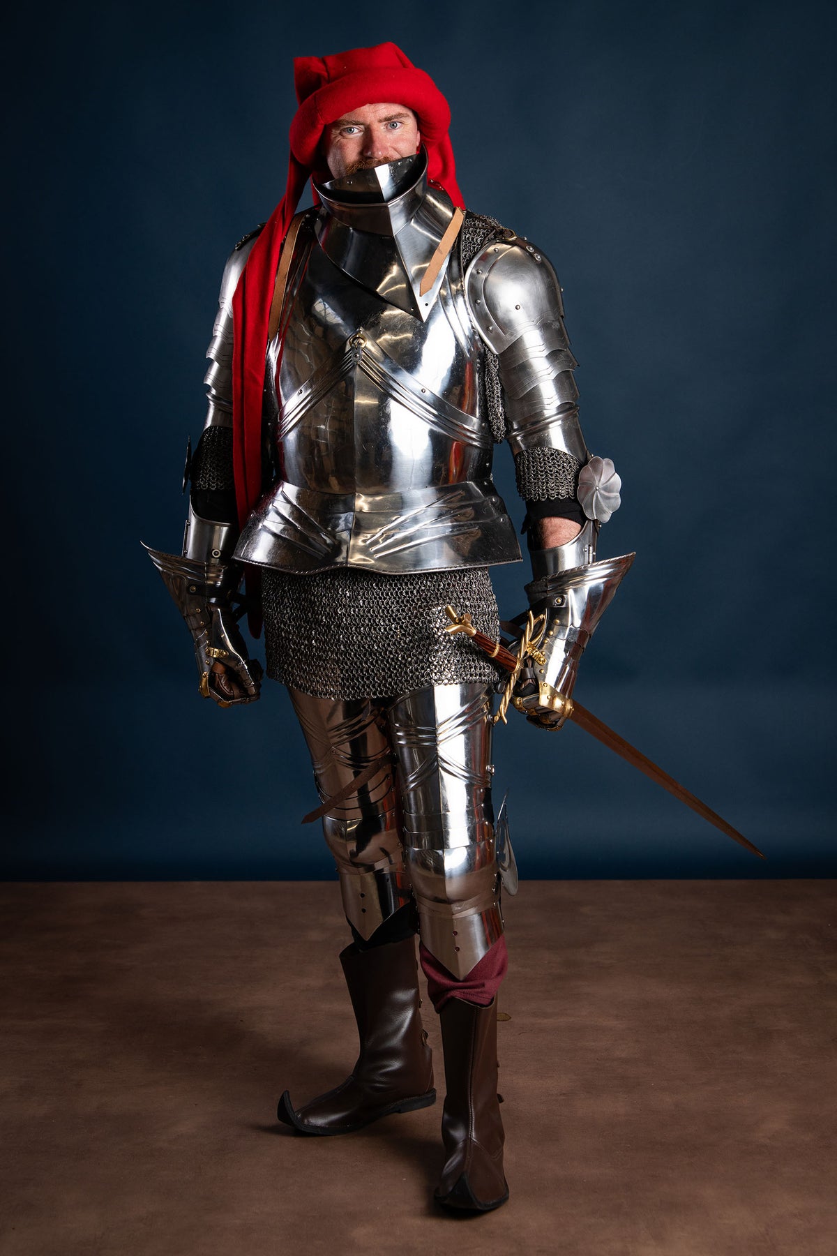 Poulaines, middeleeuws, bruin