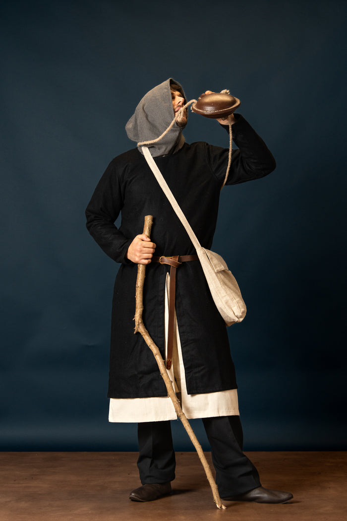 Srednjeveški chaperon, siva