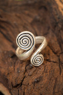 Bague celtique avec spirales, bronze argenté
