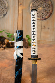 Katana "Ghost of Tsushima", semi-scherp