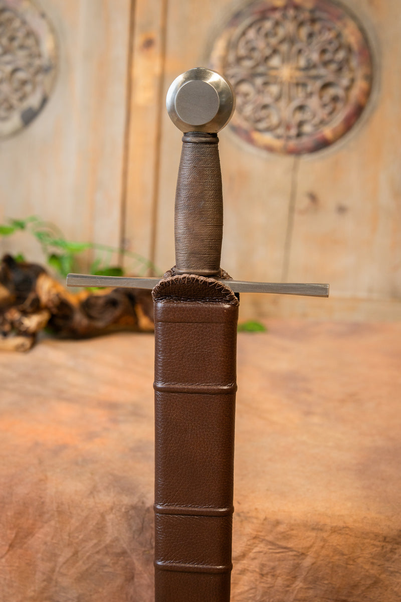 Crusader sword Oakeshott XIII, semi-sharp