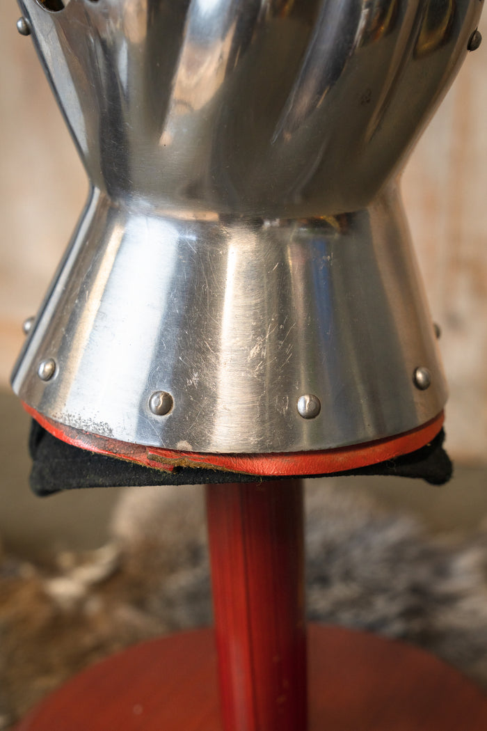 14th century hourglass gauntlets, 1.6 mm