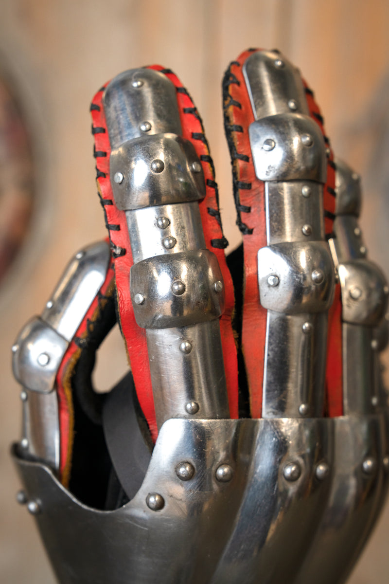 1300-tals timglashandskar, 1,6 mm