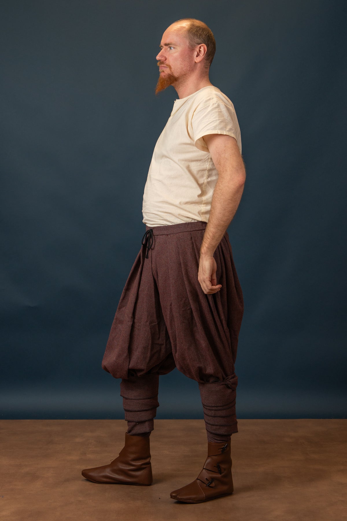 Rusvik Viking trousers Borys, herringbone pattern, wool blend, burgundy red