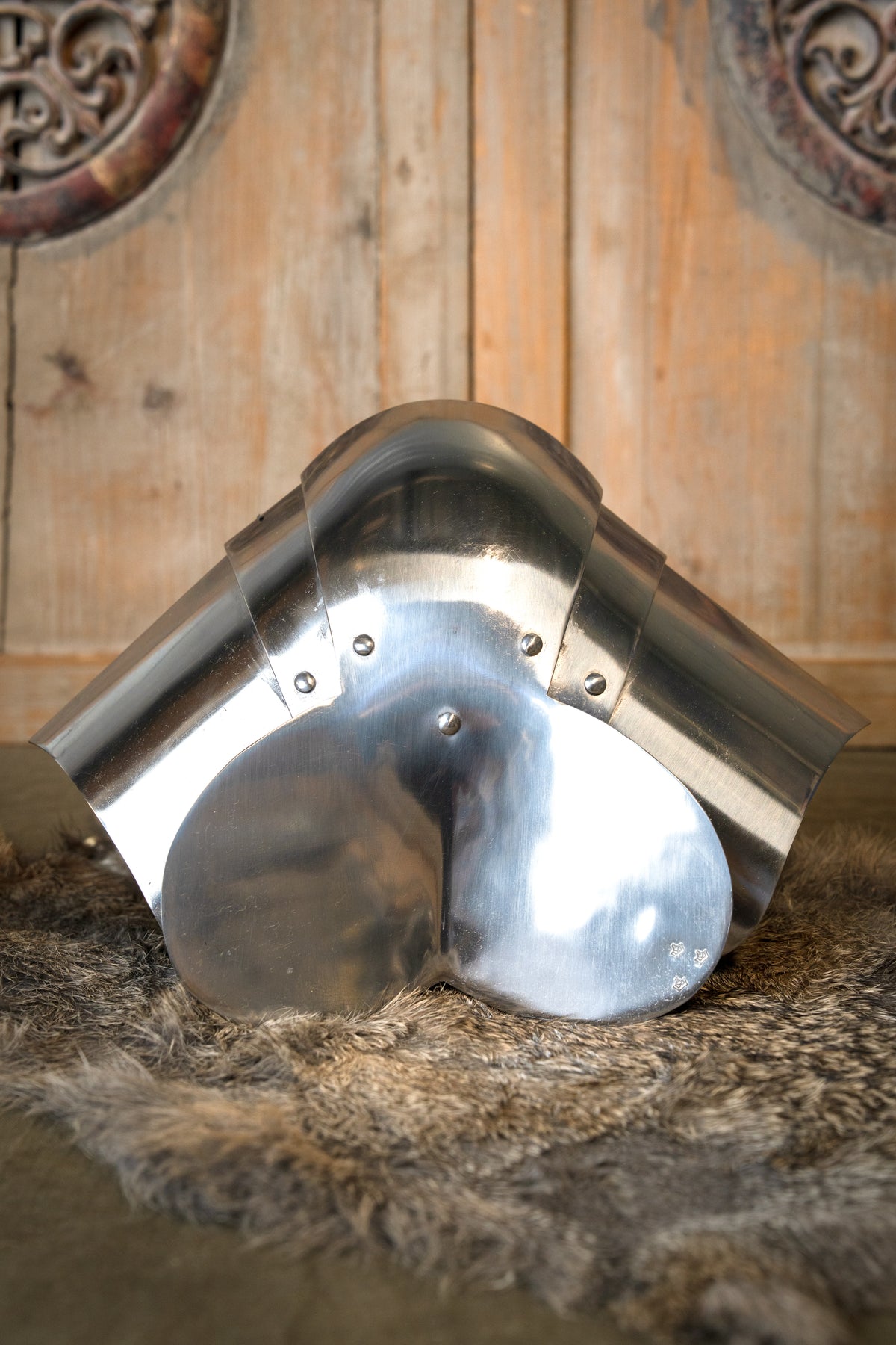 Milanese poleyns, kniestukken met rondels, 1.6 mm