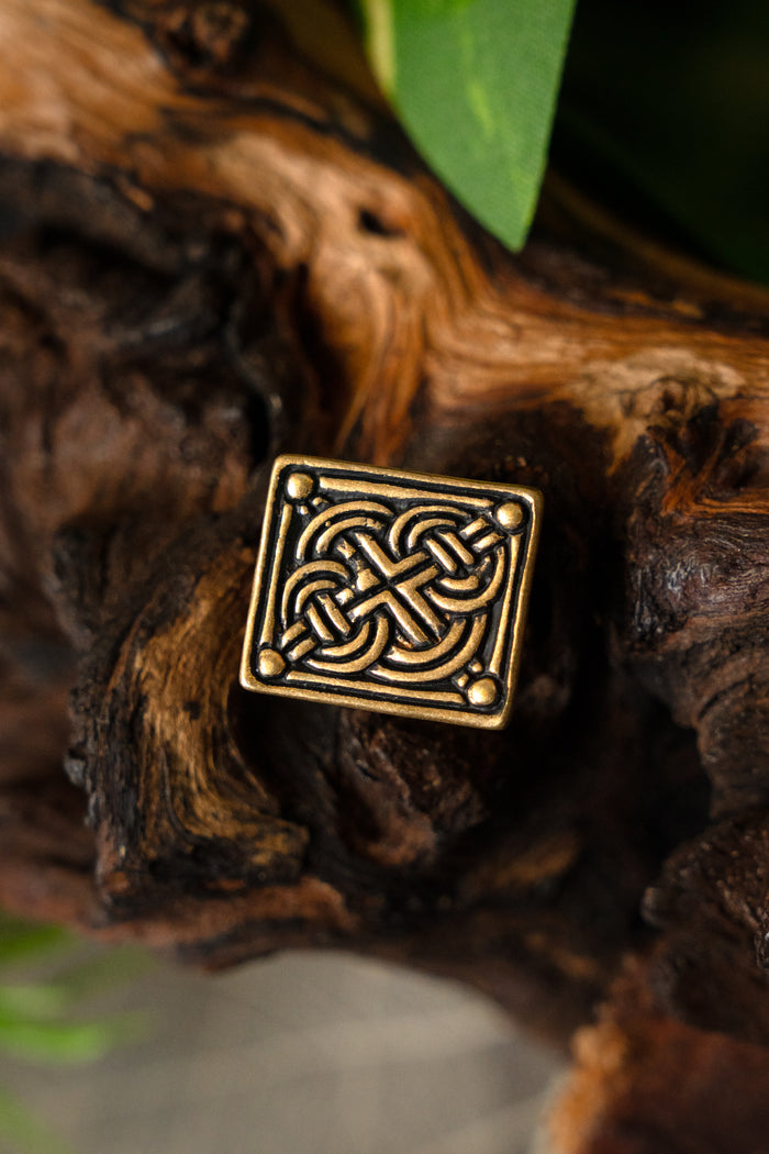 Viking riembeslag met knoopmotief, Birka