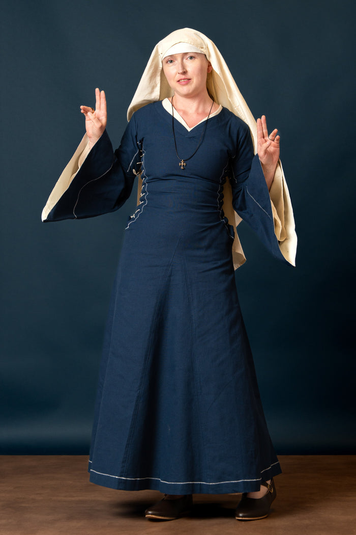 Bliaut medieval Amal, azul e branco