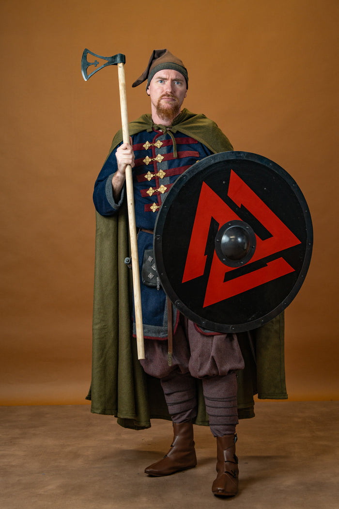 Vikingschild met Valknut