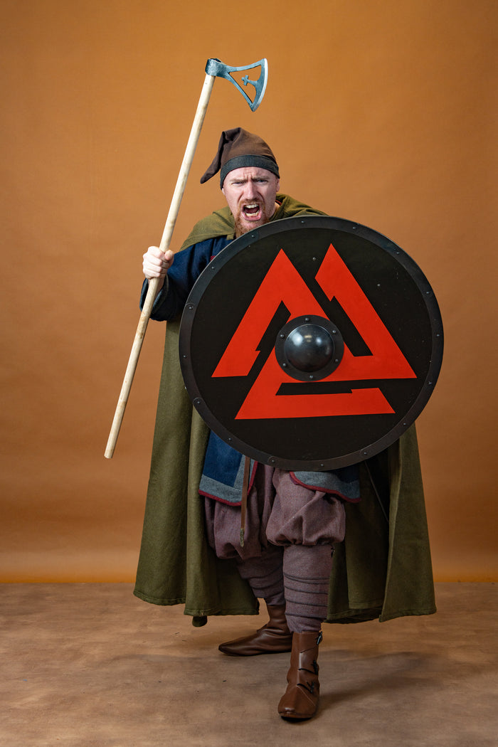 Vikingschild met Valknut