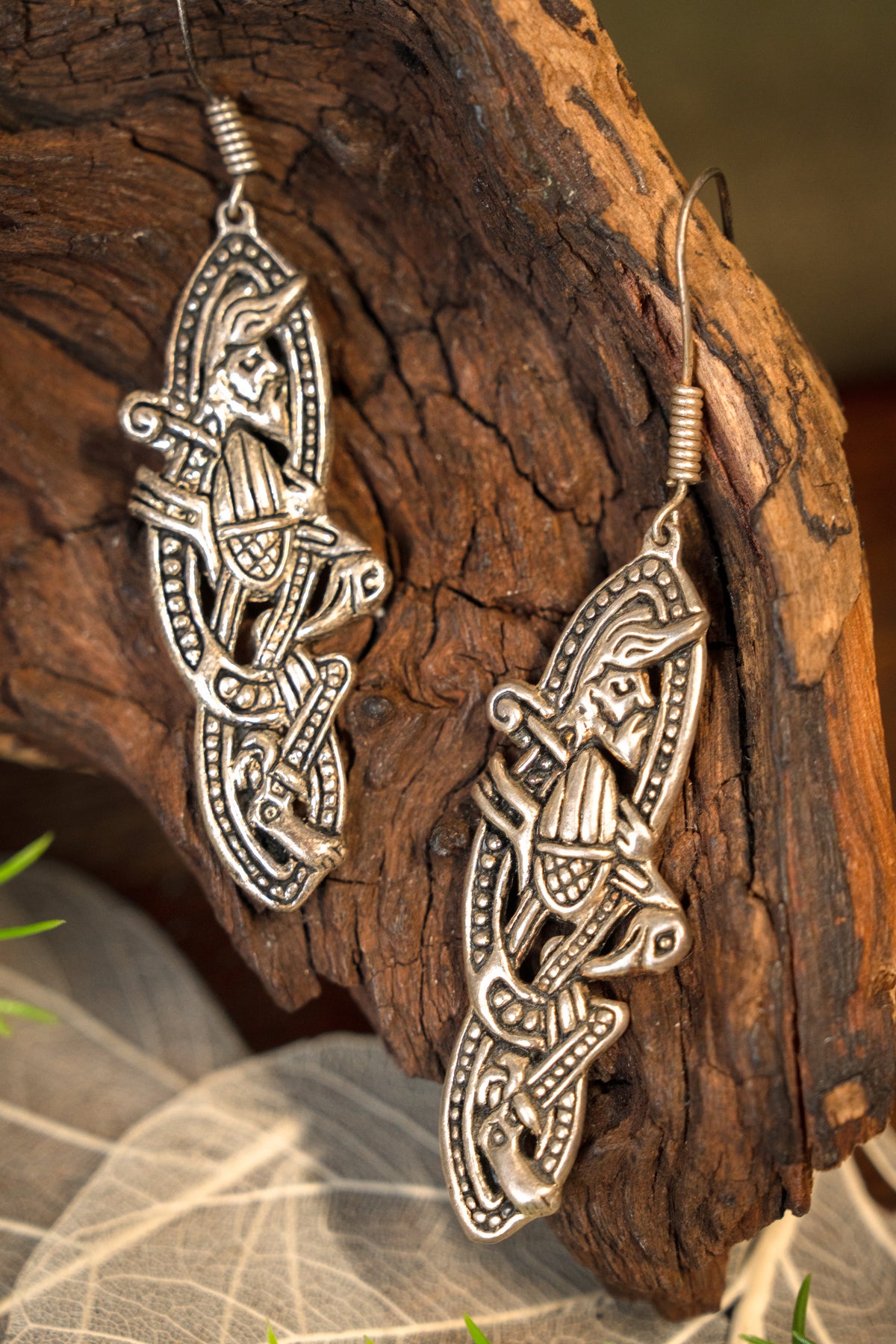 Staroirlandzkie kolczyki, posrebrzany brąz