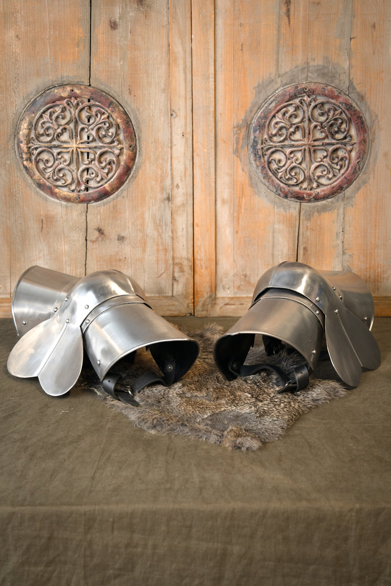 Poleyns del XV secolo, protezioni per le ginocchia con rondelle, 1,6 mm