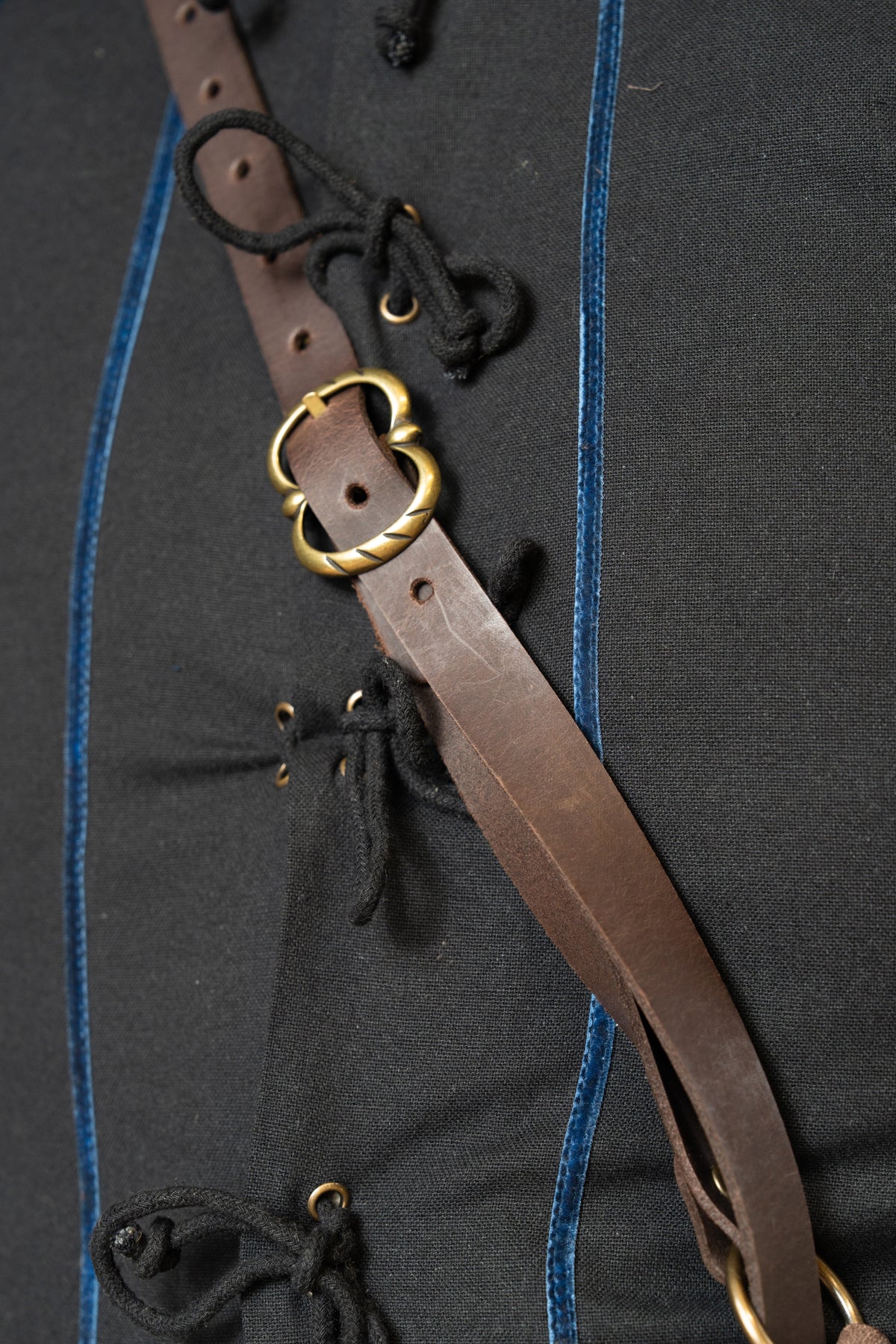 16th century doublet black