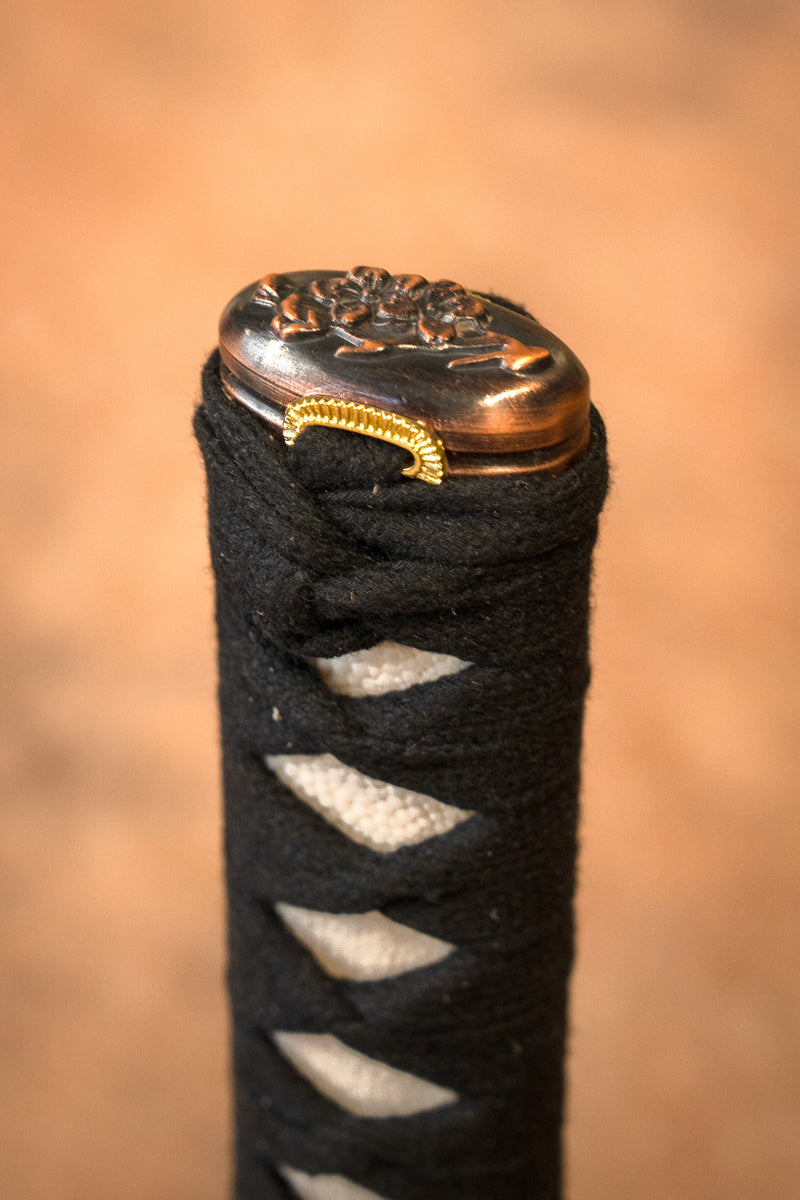 John Lee wakizashi fleur d'or , tranchant