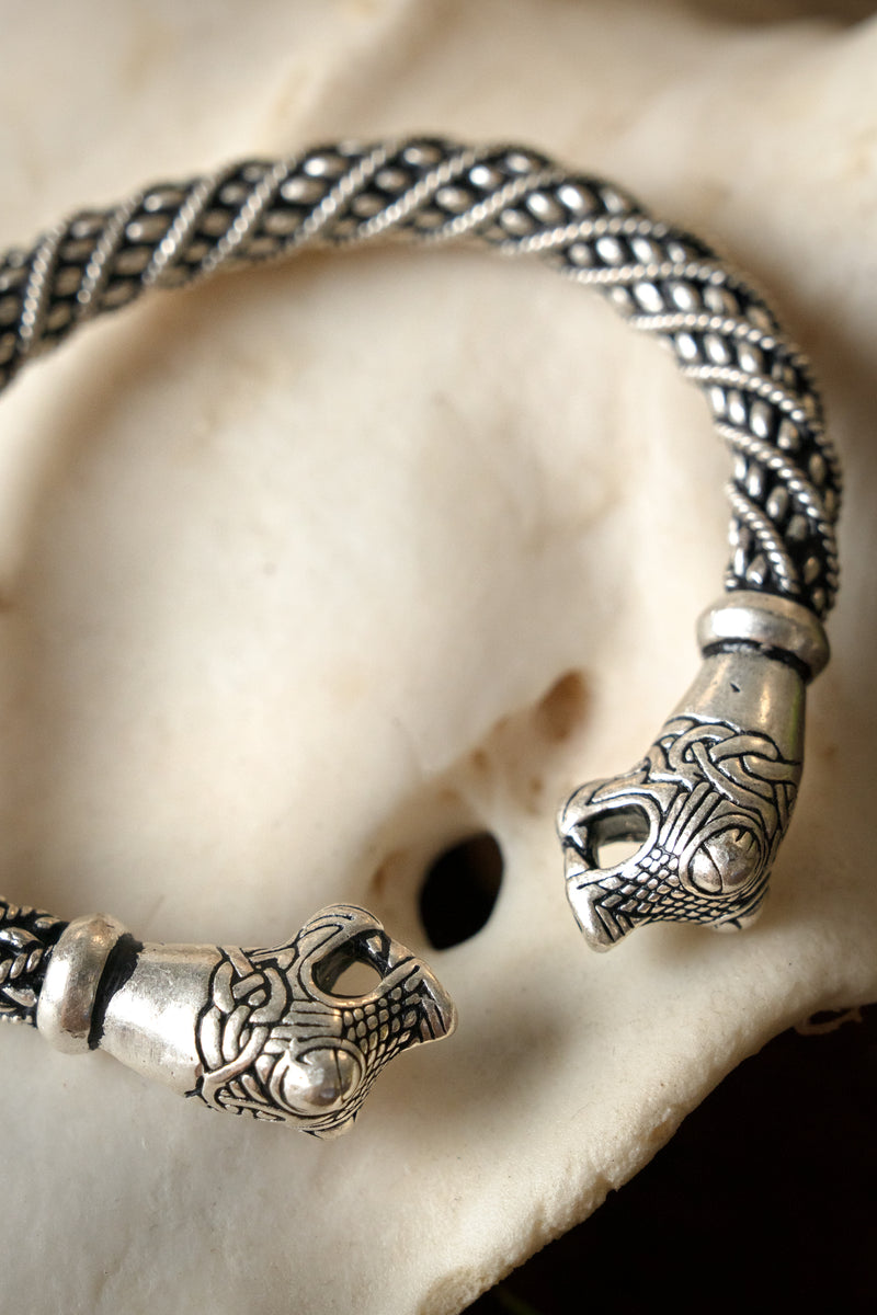 Bracciale vichingo Oseberg L, bronzo argentato
