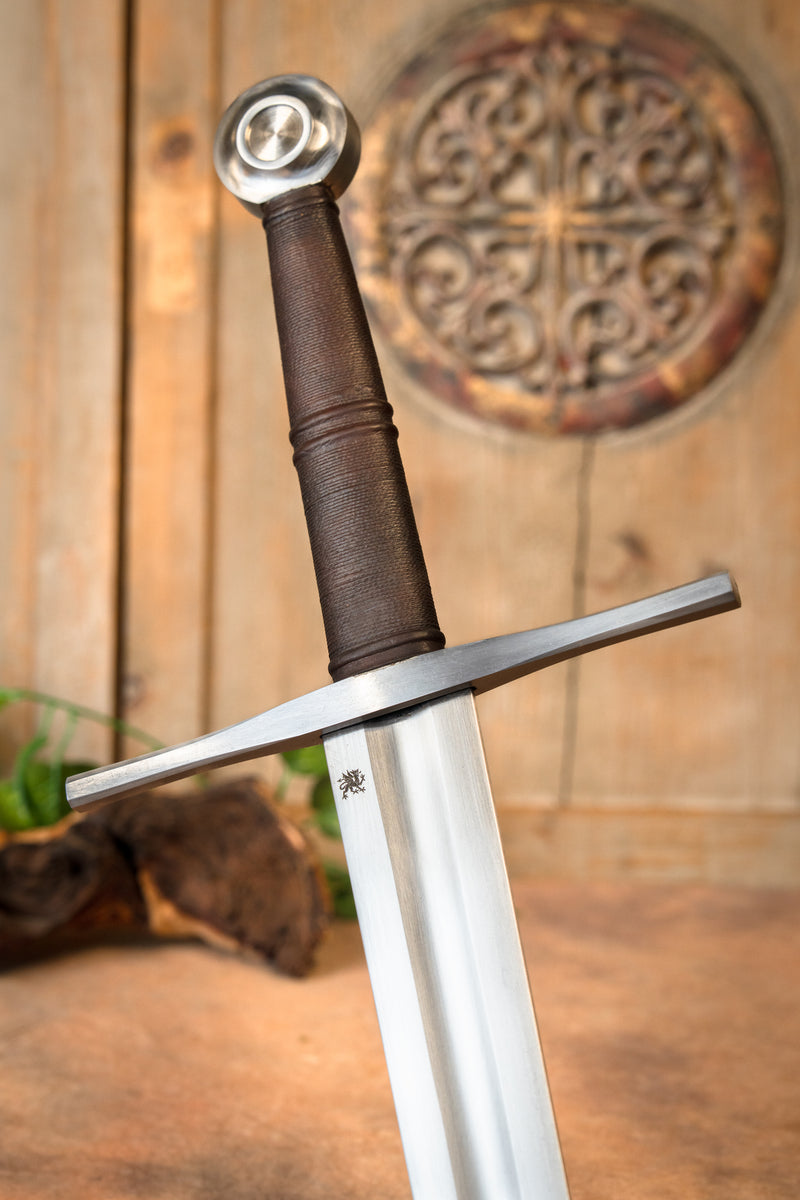 13th century longsword, tempered, blunt (battle-ready)