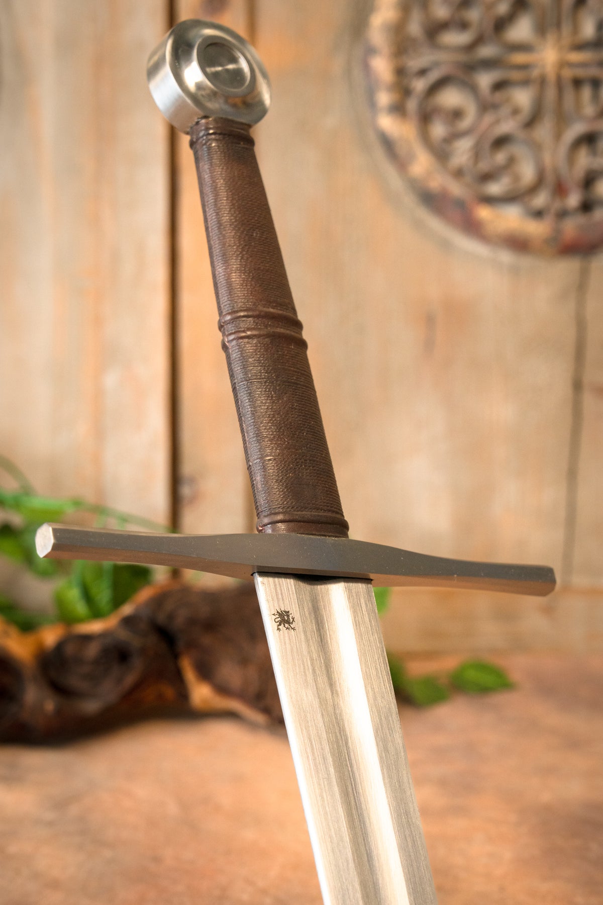 XIII-wieczny miecz długi, hartowany, tępy (battle-ready)