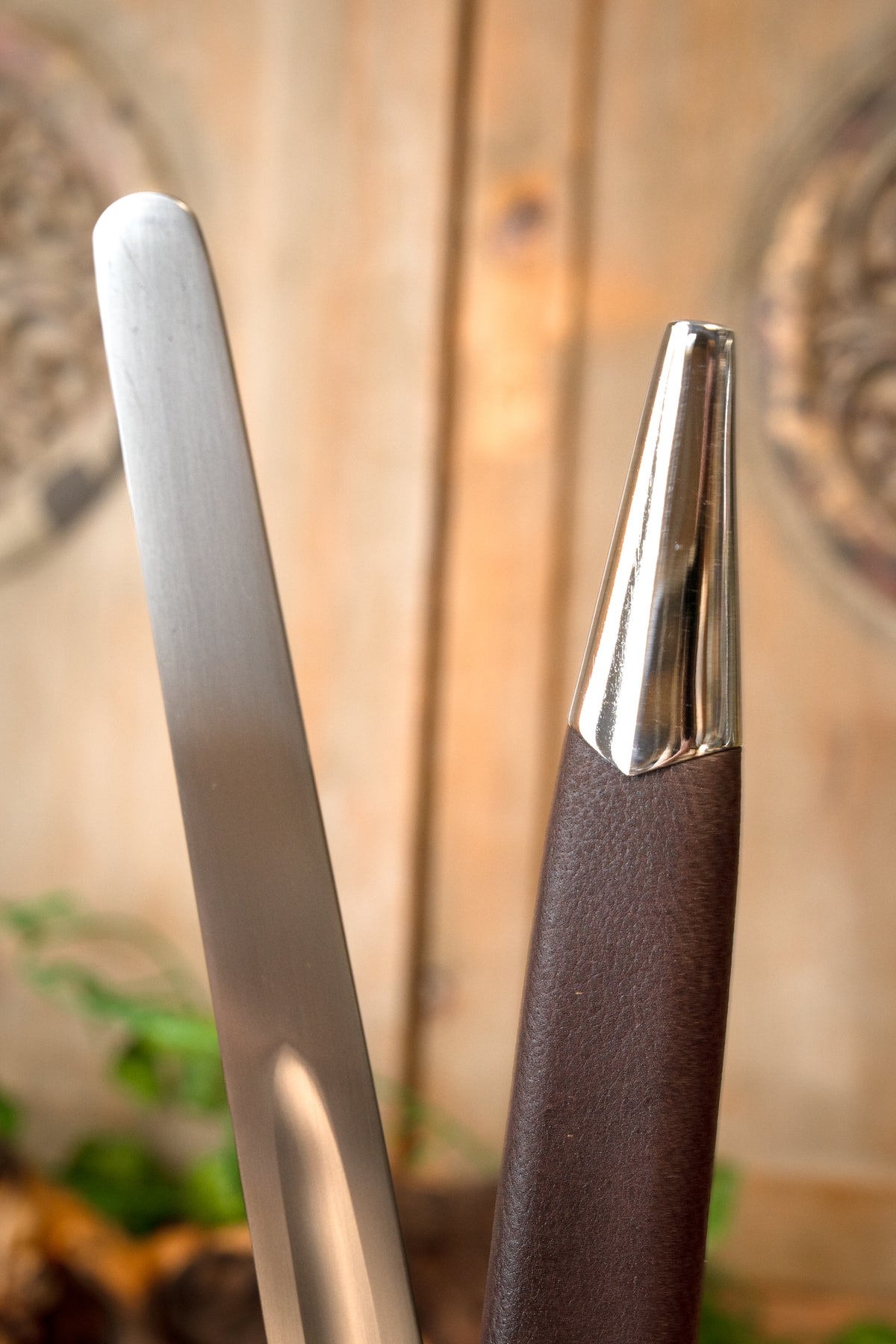 XIII-wieczny miecz długi, hartowany, tępy (battle-ready)