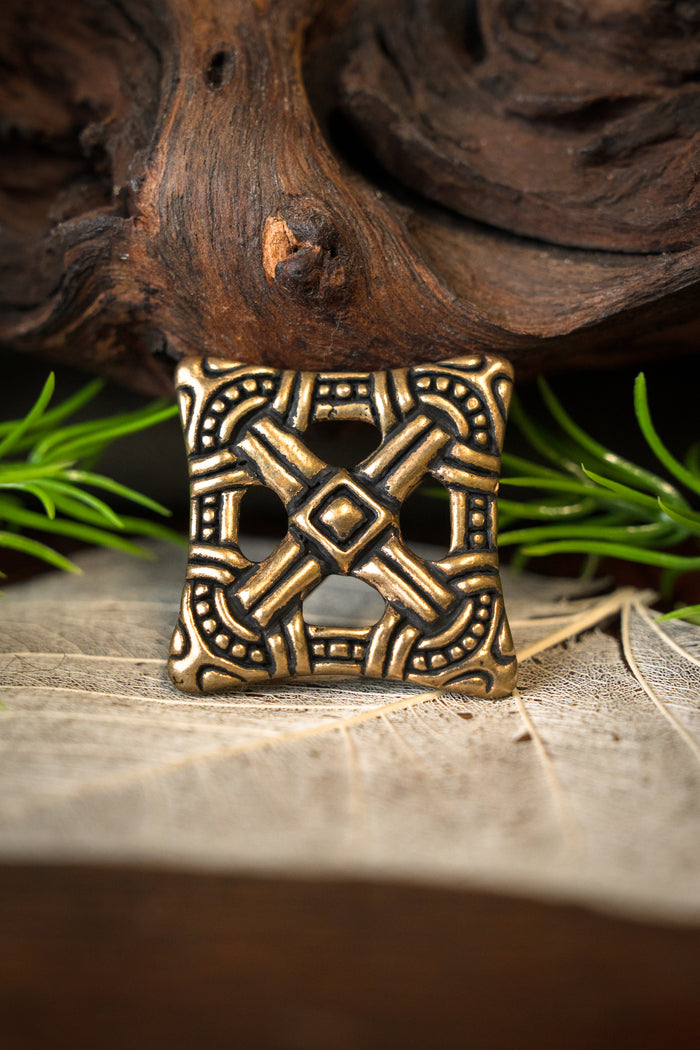 Wikińska fibula krzyżowa Uppåkra, brąz