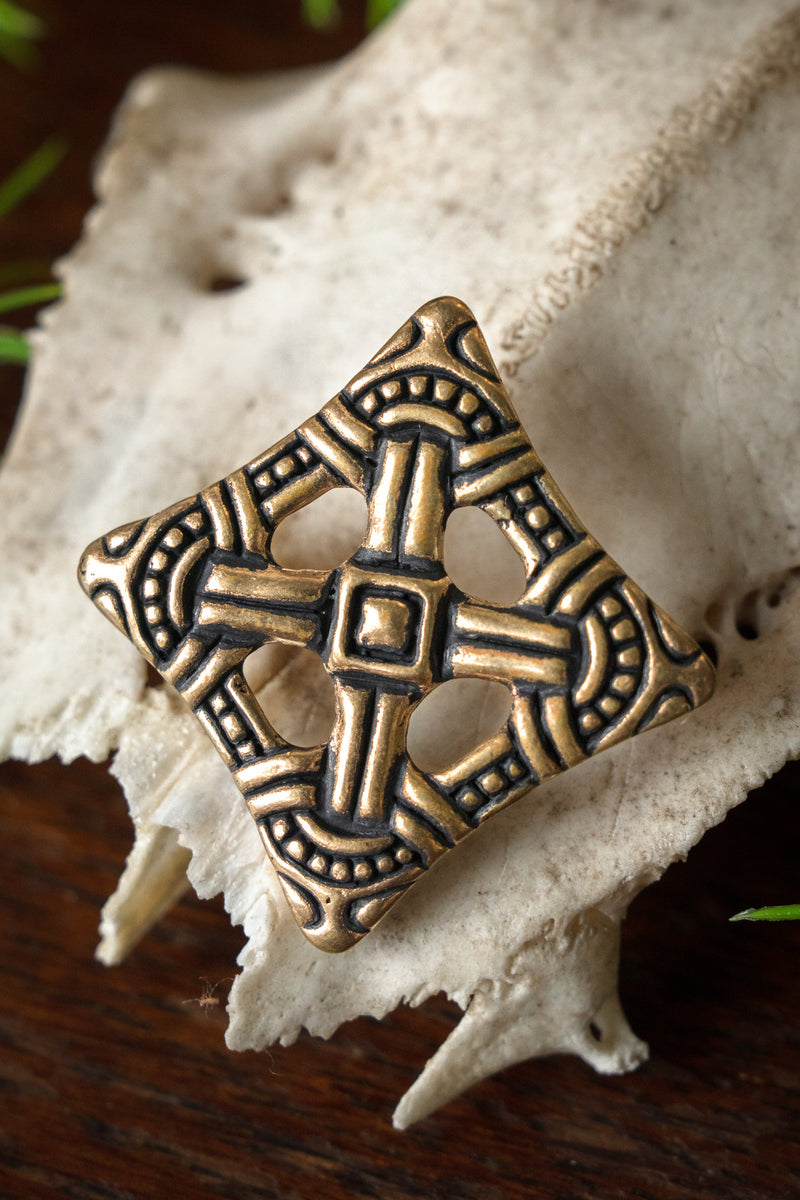 Vikinga korsfibula Uppåkra, brons
