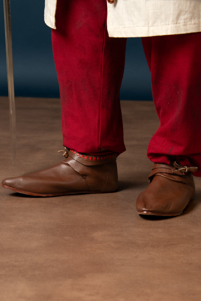 Botins decorados, castanho