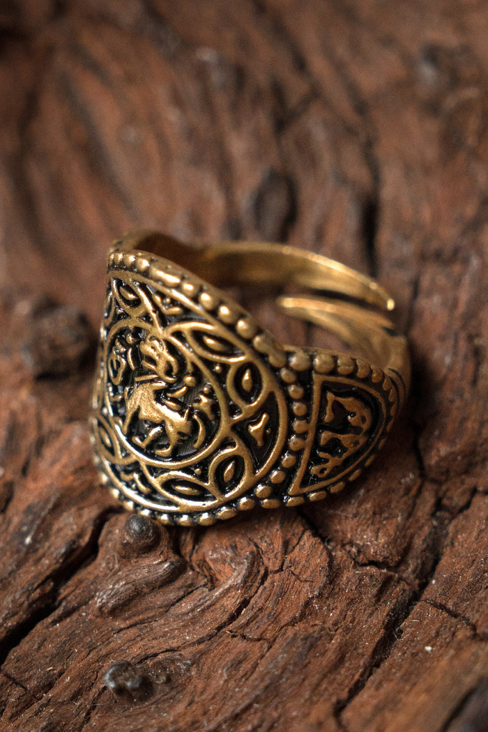 Saxon ring Aethelswith, bronze