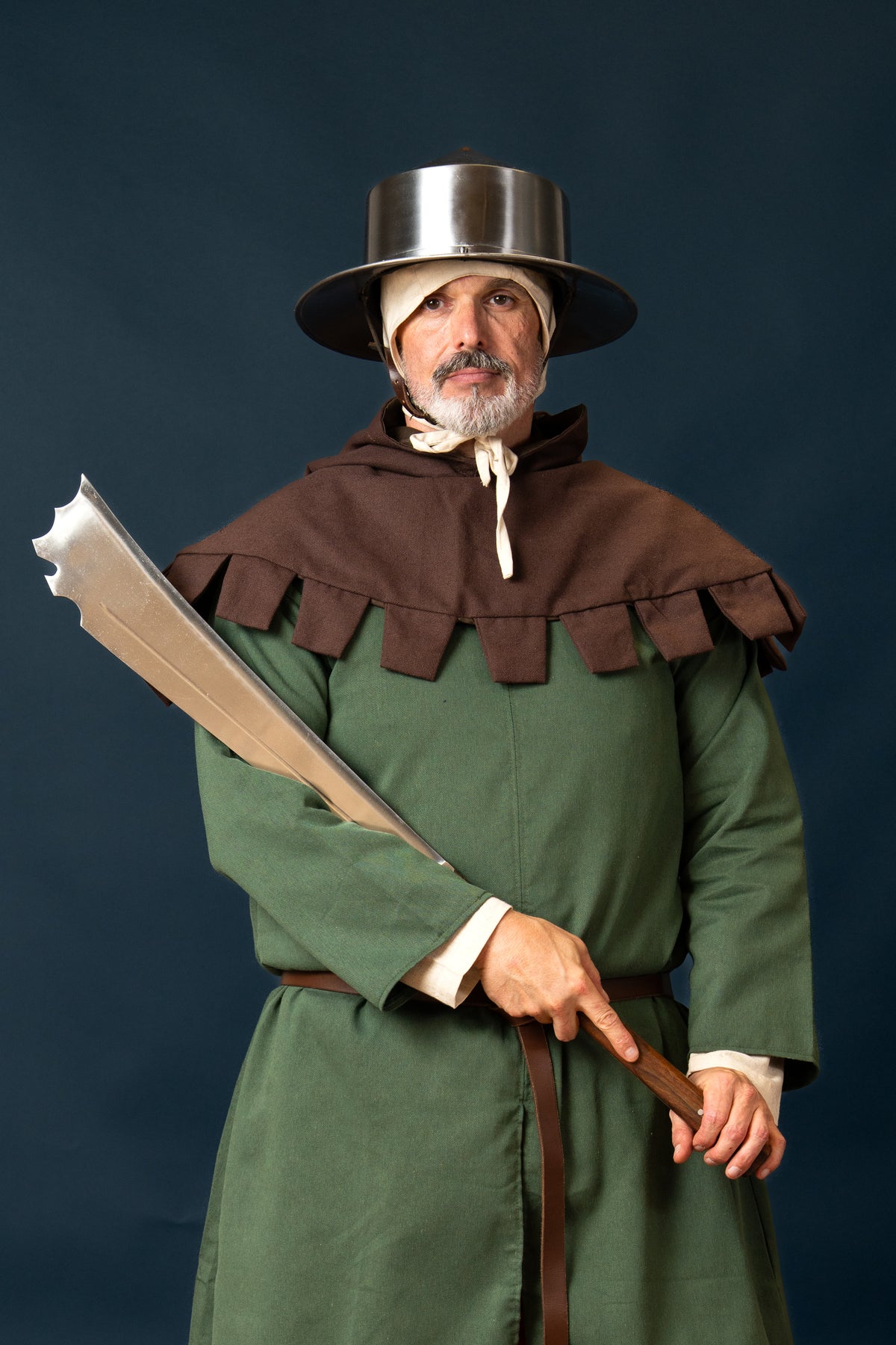 Dvoročna falchion Maciejowski, pol ostro