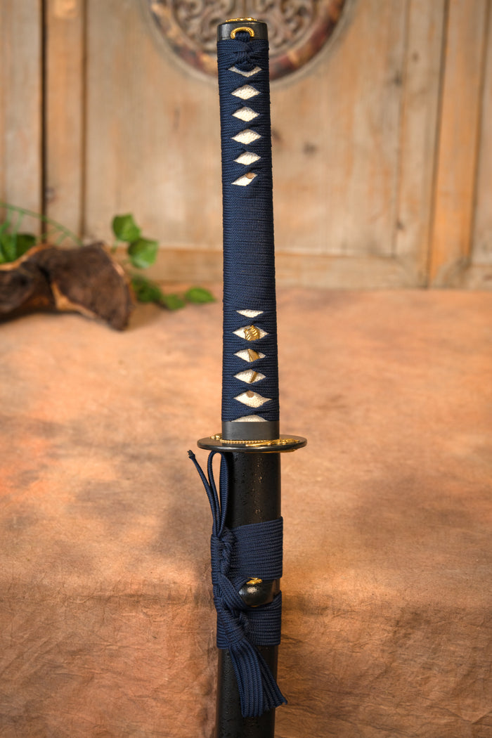 Ninja-iaito, butt (battle-ready)