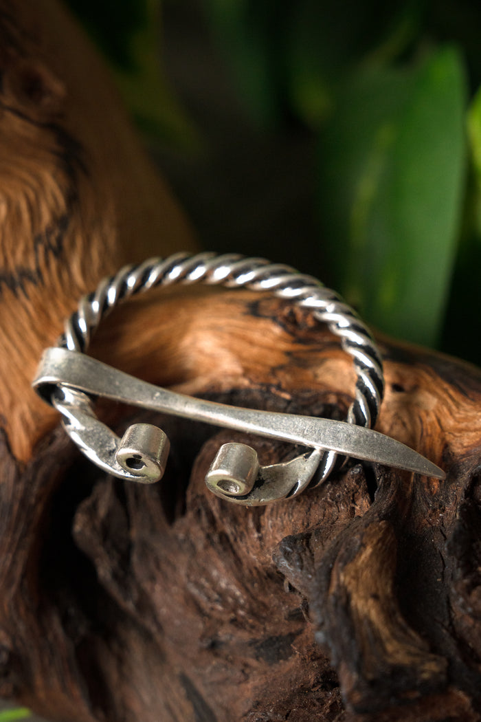 Viking hoefijzerfibula Birka, verzilverd brons