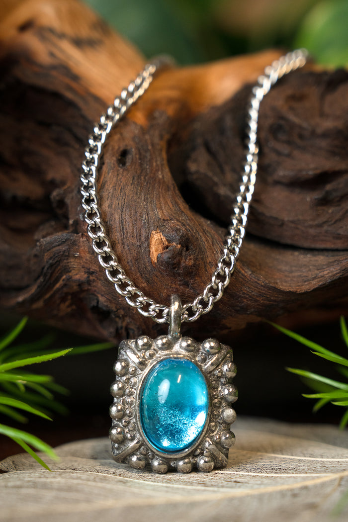 Tudor-halskæde Elizabeth I, blå ædelsten, forsølvet bronze