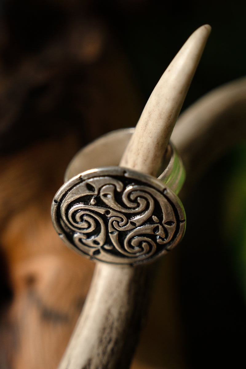 Celtic ring with triskelion, silvered bronze