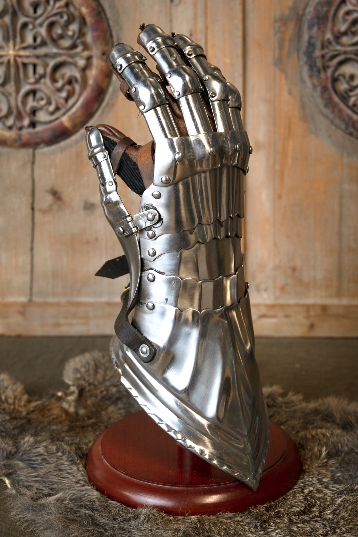 Gotyckie rękawice pancerne, 1450–1500, 1,2 mm