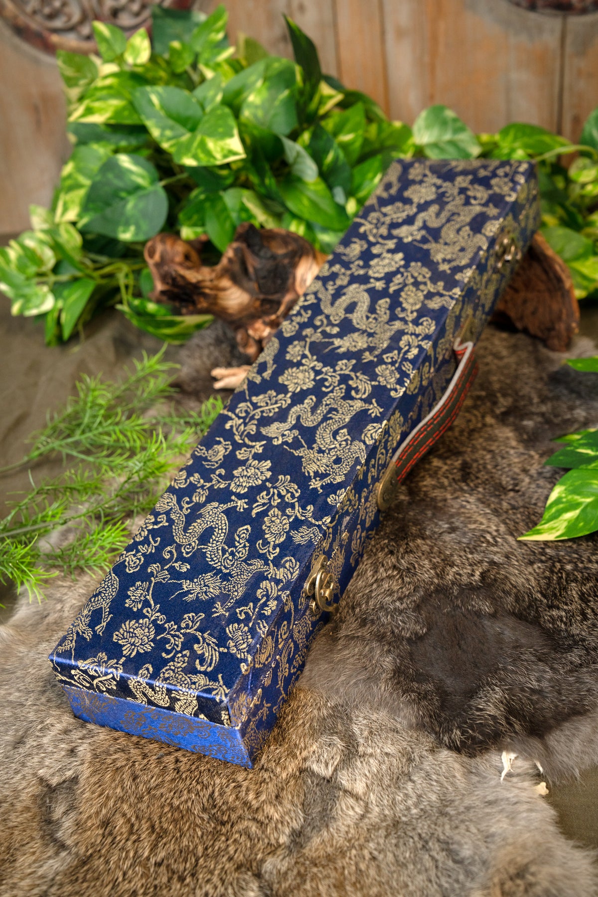 John Lee gouden bloem tanto, scherp