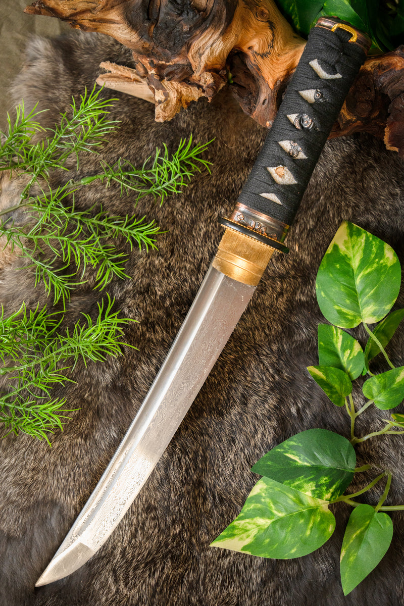 John Lee golden flower tanto, sharp