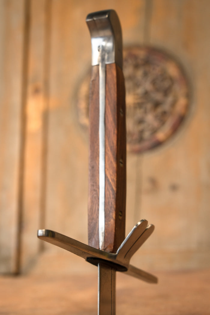 Grosses Messer, semi-tranchant