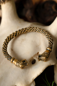 Oseberg vikingský náramek S, bronz