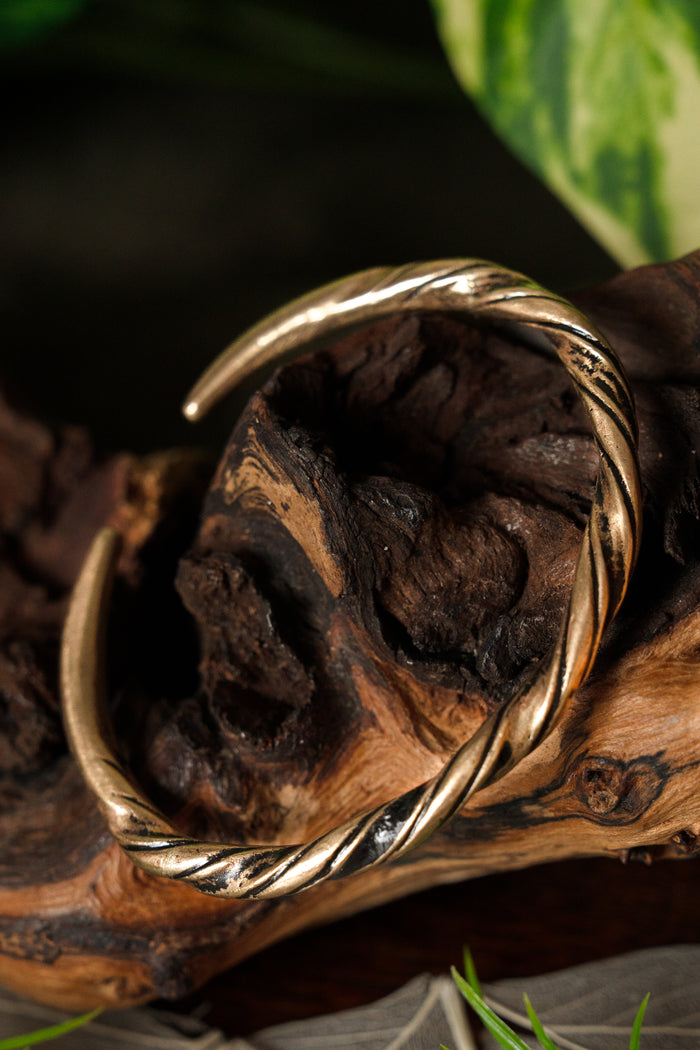 Viking bracelet Danelaw, bronze