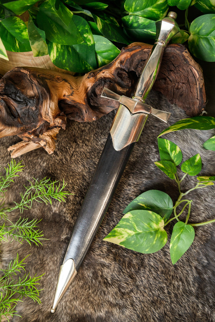 Renaissancedolk, försilvrad, halvvass